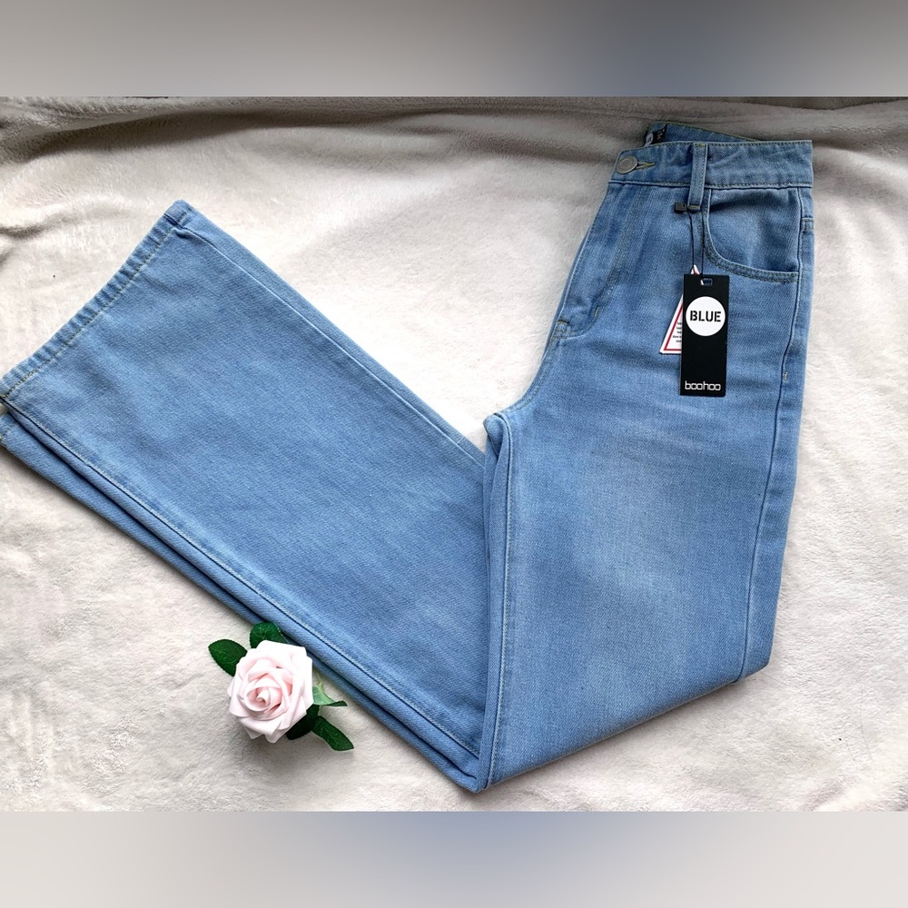 Boohoo Blue Mid Rise Wide Leg Jeans
